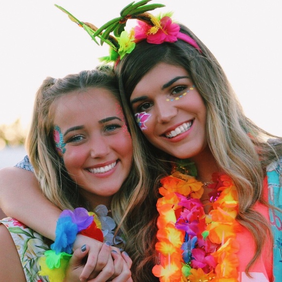 Meet your Posher, Peyton - Picture 5 of 8